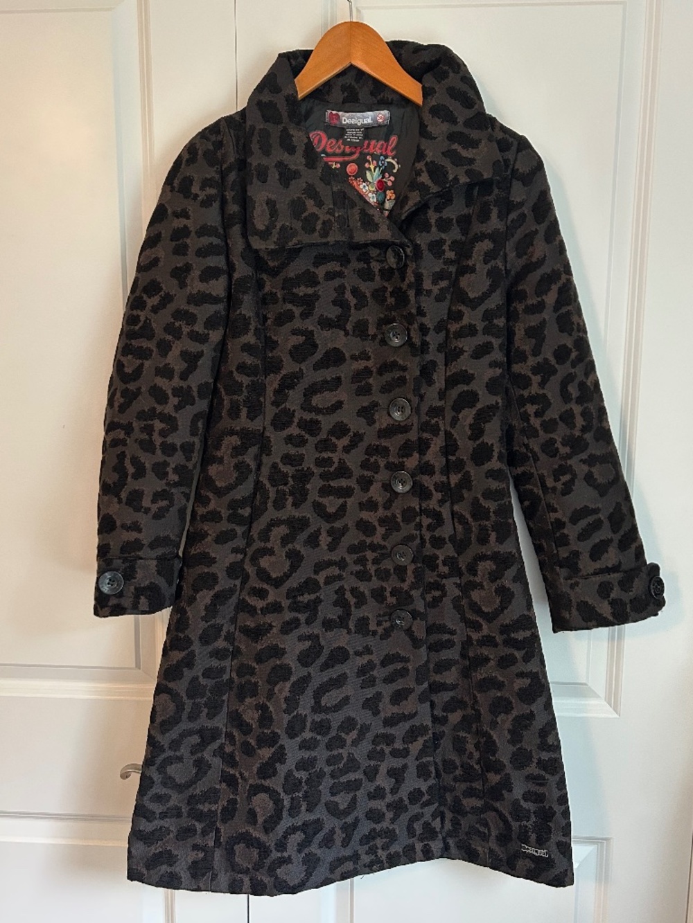 DESIGUAL Black leopard cheetah pattern long coat buttons texture